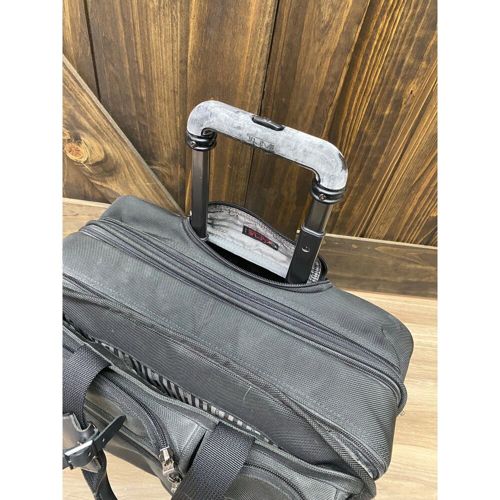 Tumi Alpha Deluxe expandable 2-wheel nylon canvas carry-on travel bag briefcase - Picture 9 of 9